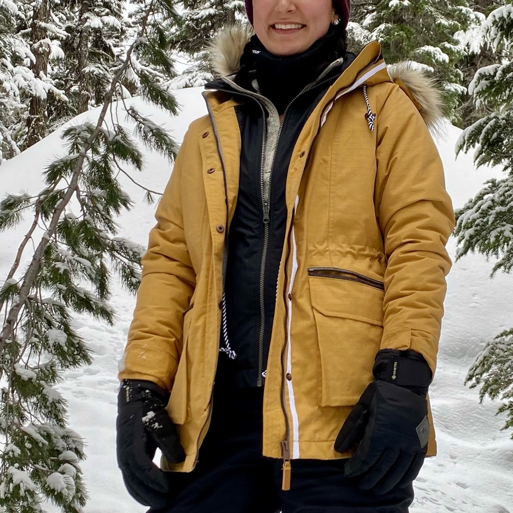 Body Glove women’s Medium fall yellow winter jacket